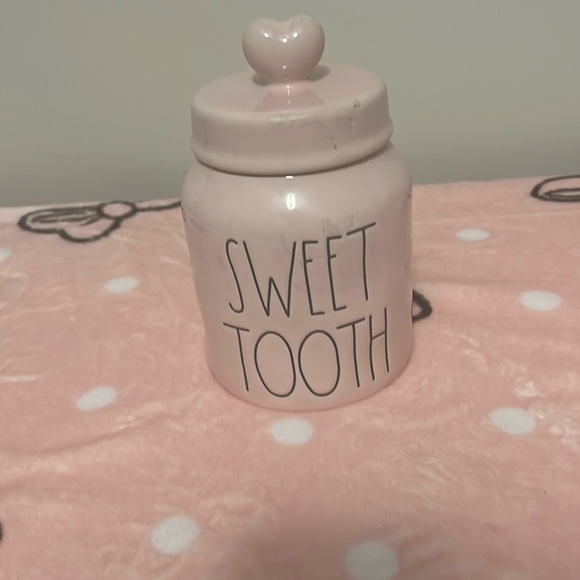 Rae Dunn Sweet tooth